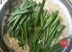 Illustration of how to make cold noodles 3