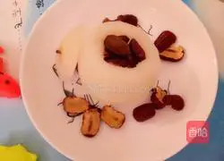 Illustration of how to stew white fungus with rock sugar and snow pear 9