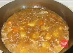 Illustration of how to make braised pork ribs with carrots and potatoes 6