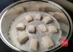 Illustration of how to cut steamed buns (soft and chewy) 15