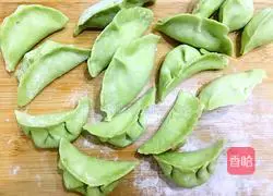Spinach Illustration of how to make fried dumplings (pork dumplings) 8
