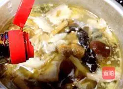 Illustration of how to make braised noodles in old Beijing 11