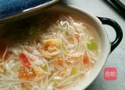 Illustration of how to make tomato, egg and minced meat noodles 11