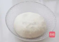 Illustration of how to make leek and egg vegetarian buns 2