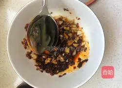 Illustration of how to make Sprite cold noodles 8