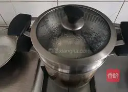 Illustration of how to make steamed sea cucumber eggs 4