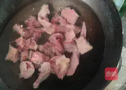 Lotus root, red bean and pigeon soup recipe 1