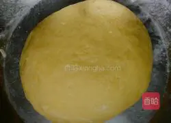 Illustration of how to make a bite of cake 3