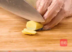 Illustration of how to make morels, pigeons and New Zealand fish maw soup 3