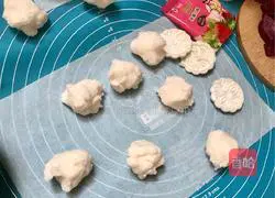 Illustration of how to make sago crystal snowskin mooncakes 2