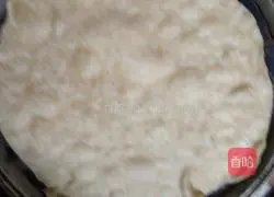 Illustration of how to make a single cake 9