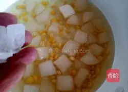 Illustration of how to make sweet corn and pear syrup 7