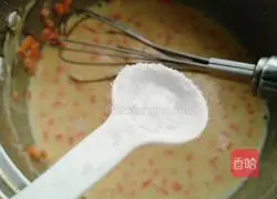 Illustration of how to make carrot egg rolls 14