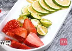 You can make this super simple recipe at home by drinking sparkling water from Internet celebrities that won’t make you fat.Illustration 1