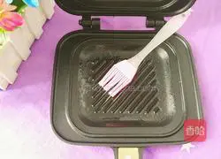 Watermelon milk pancake (heart-shaped) Illustration of how to do it 10