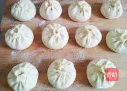 Illustration of how to make glutinous rice and bean paste buns 9