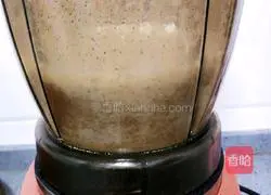 Illustration of how to make dragon fruit milkshake 8