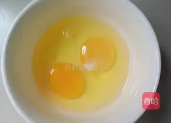 Illustration of how to make steamed egg custard with minced meat and tofu 2