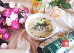 Illustration of how to make fish head and tofu soup 16