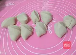 Illustration of how to make homemade steamed buns 3