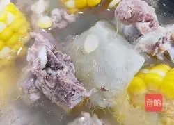 Corn Illustration of how to make winter melon and pork ribs soup 2