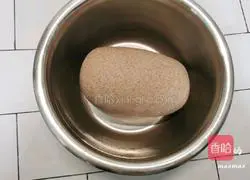 Illustration of how to make black whole wheat woudou 3