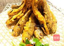  Illustration of how to make fried small yellow croaker 6