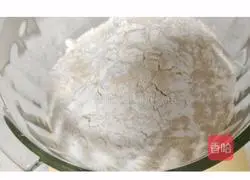 Illustration of how to make mulberry steamed buns 2