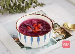 Purple sweet potato and white fungus soup recipe 9