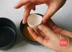 Illustration of how to make steamed eggs as a snack 3