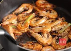 New Year's Eve Dinner_Braised Prawns Recipe Illustration 5