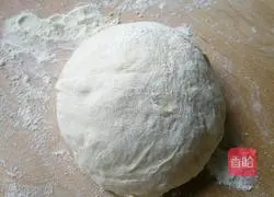 Illustration of how to make mini flower rolls 2