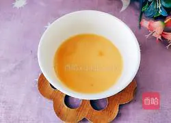 Illustration of how to make mushroom and egg soup 5