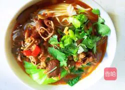 Illustration of making fat intestine noodles 16