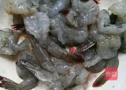 Illustration of how to make shrimp and egg dumplings 1