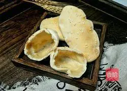 Illustration of how to make hollow sugar crisps 16