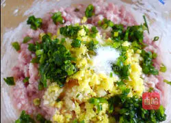 Illustration of how to make Tianzhi dumplings 7