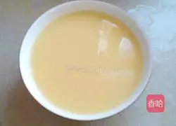 Illustration of how to make steamed egg custard 4