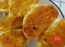 Illustration of how to make grilled steamed buns 6