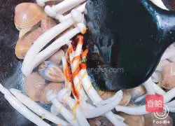 Clam Illustration of how to make seafood soup 5