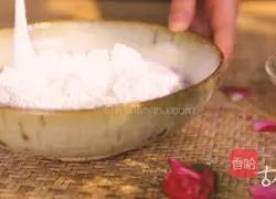 Illustration of how to make Emperor Wu's favorite Baihua Cake to satisfy the craving for Hua Chao Festival 8