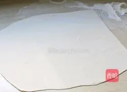 Illustration of how to make sea cucumber and shrimp wontons 8