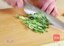 Illustration of Korean Spicy Cabbage Noodles 1