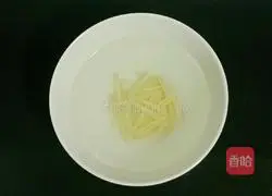 Illustration of how to cook scallops and vegetables (baby food supplement) 1