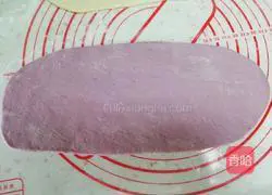 Illustration of how to make two-color purple sweet potato buns 5