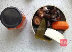 Sour Spicy soup recipe 1