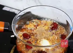 Illustration of how to make brown sugar fermented rice with eggs 7