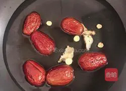 Red Dates, Fermented Rice, Sugar and Eggs | Illustration of Angelica and Astragalus Medicinal Diet 3