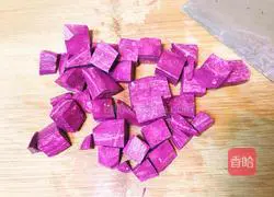 Illustration of how to make purple sweet potato and water chestnuts 2