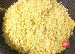 Home-style fried noodles Illustration of how to do it 5